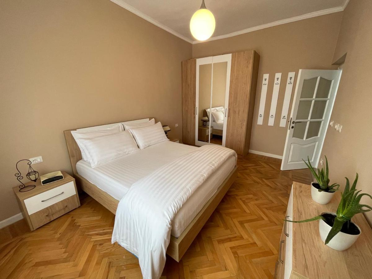 Joni & Joy Center Apartment Berat Ngoại thất bức ảnh