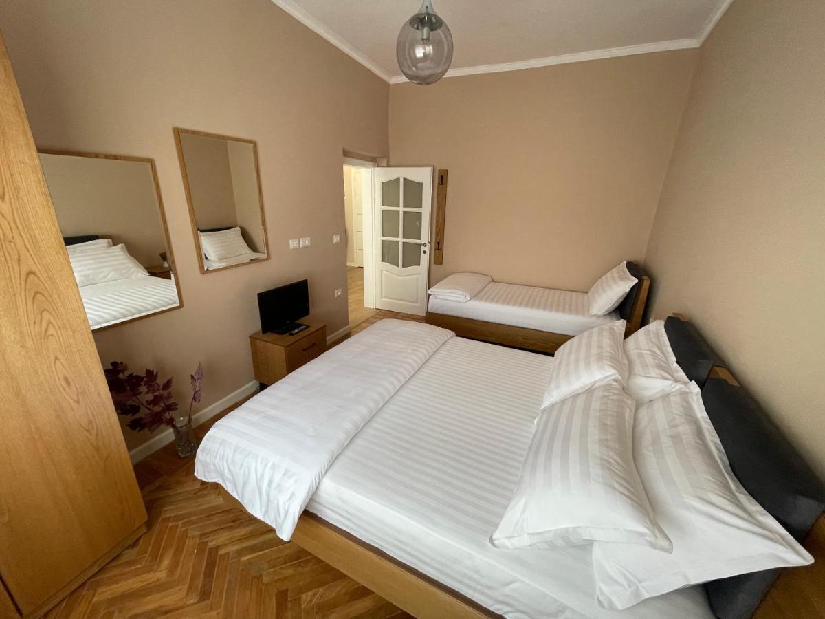 Joni & Joy Center Apartment Berat Ngoại thất bức ảnh